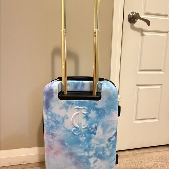 Juicy Couture Tie-Dye Hard Shell Carry-On in Blue and Pink with Gold Handle - Picture 4 of 9